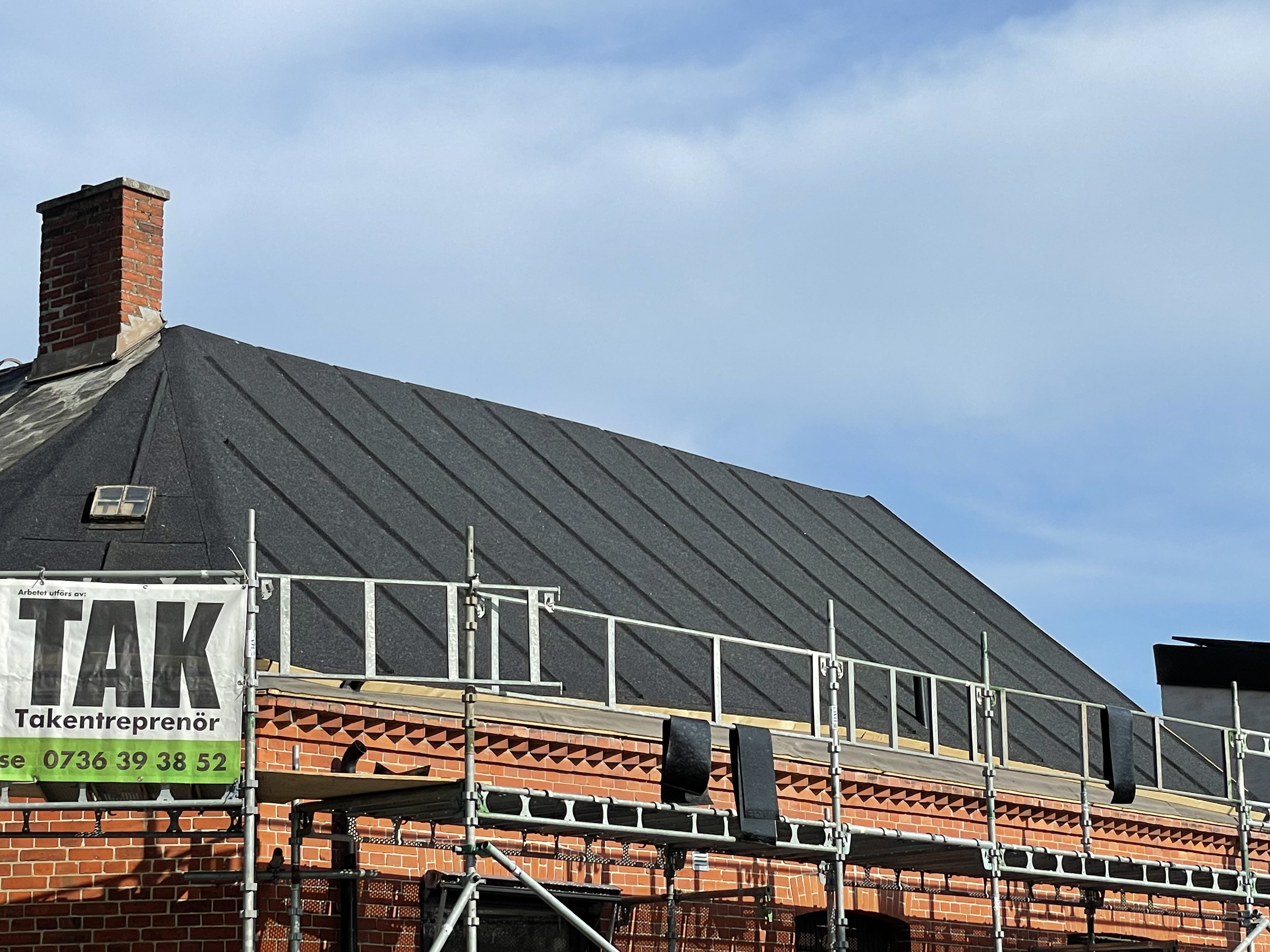 Littäckning, tegeltak, papptak, tak, Staffanstorp, Malmö, renovering